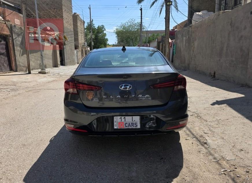 هيونداي النترا